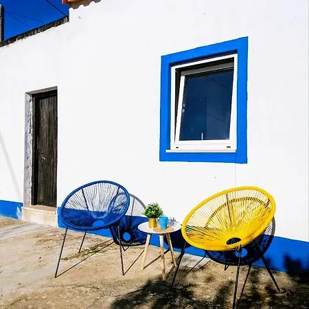 Cozy 3 Bedroom - Close To *