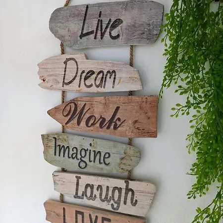 Cozy 3 Bedroom - Close To 別荘