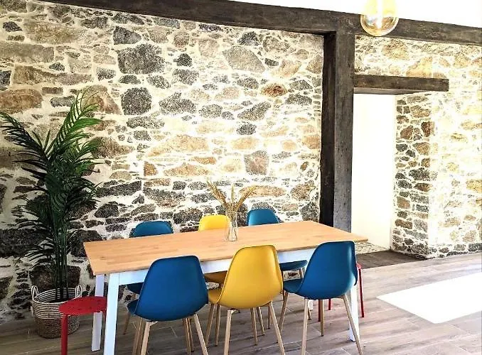 Holiday home Cozy 3 Bedroom - Close To *