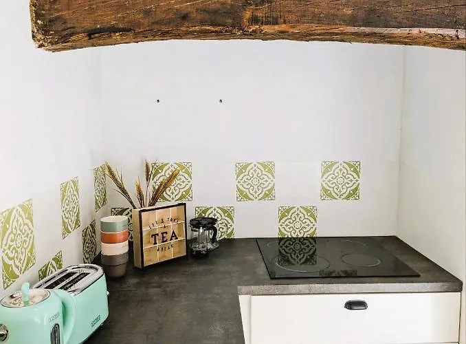 Holiday home Cozy 3 Bedroom - Close To *